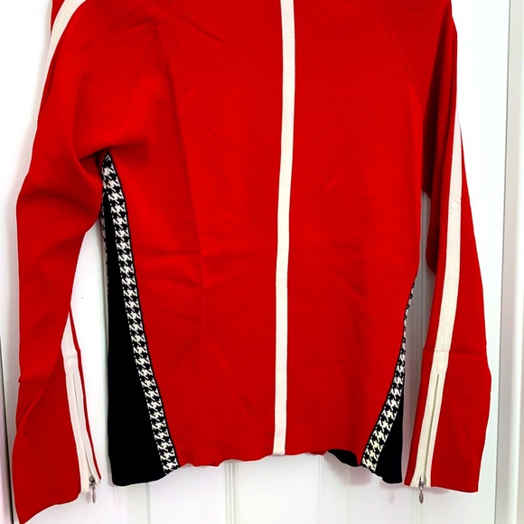 Turtle neck sweater - Picture 2 of 2